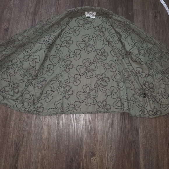 FLAX Women’s Medium Green Floral Embroidered Button Jacket – 100% Cotton - Picture 7 of 11